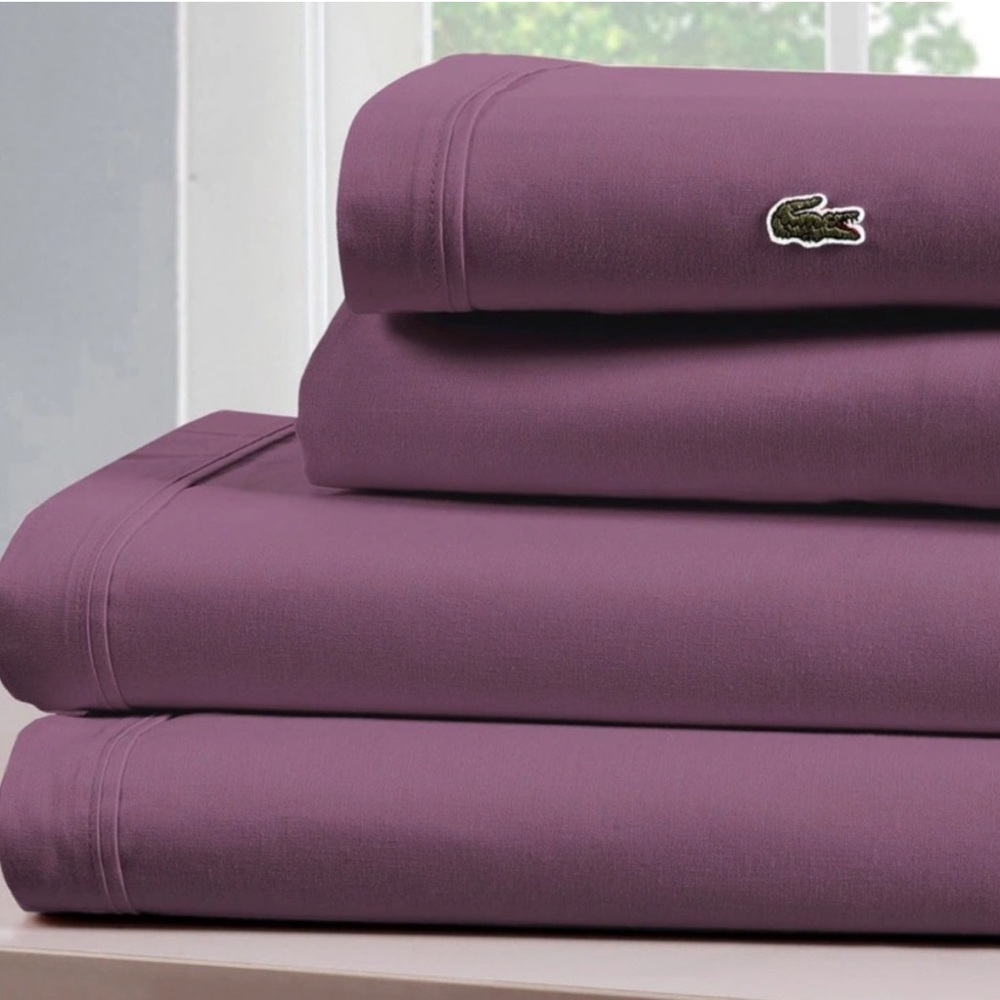 Lacoste Percale Cotton Solid Sheet
Set Queen